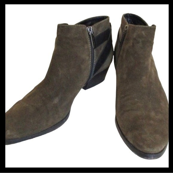 Aquatalia Suede Zip Ankle Boots Green - Picture 2 of 7